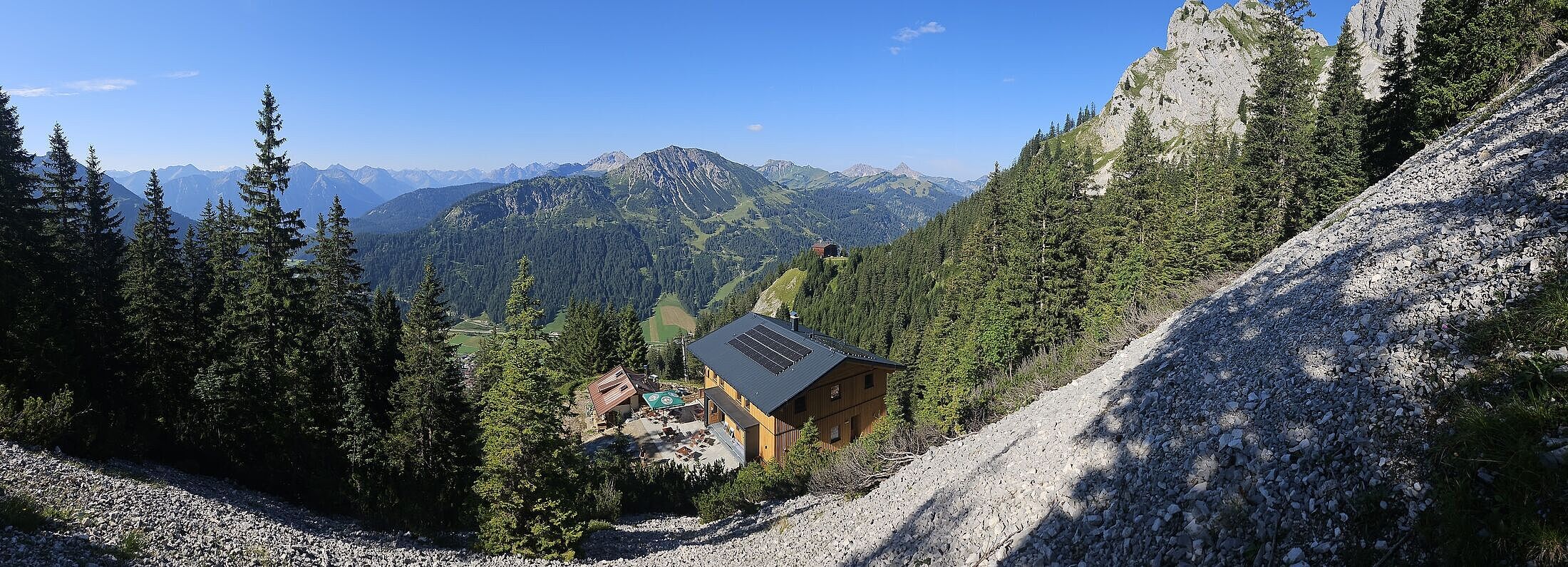 Tannheimer Hütte in Nesselwängle, Tirol